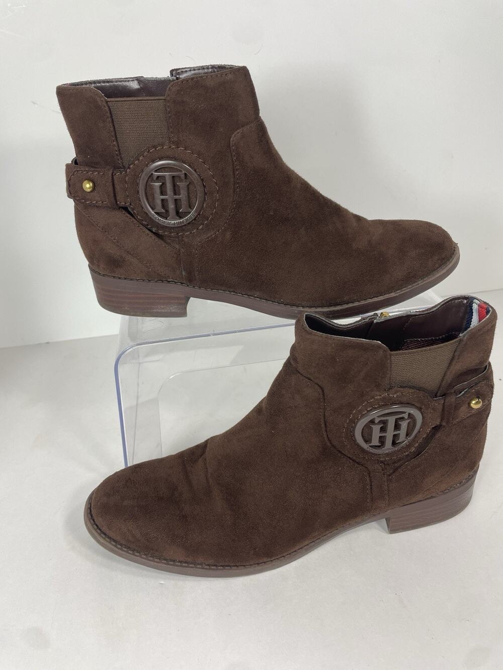 Women's Tommy Hilfiger Boots Size 6.5 Brown Suede FinishAnkle Side Zip 1" Heel